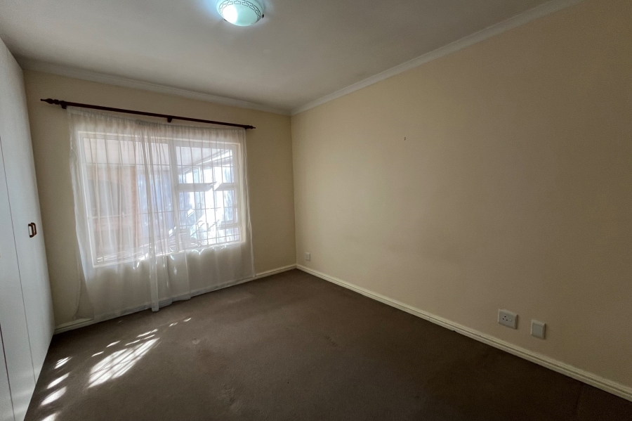 To Let 3 Bedroom Property for Rent in Soneike Western Cape